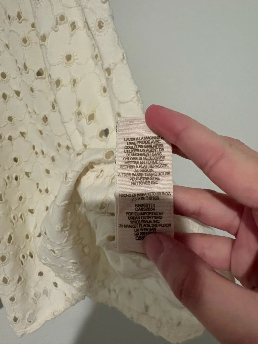 Free People Eyelet Keyhole Tank Top Ivory size Large - Picture 6 of 8